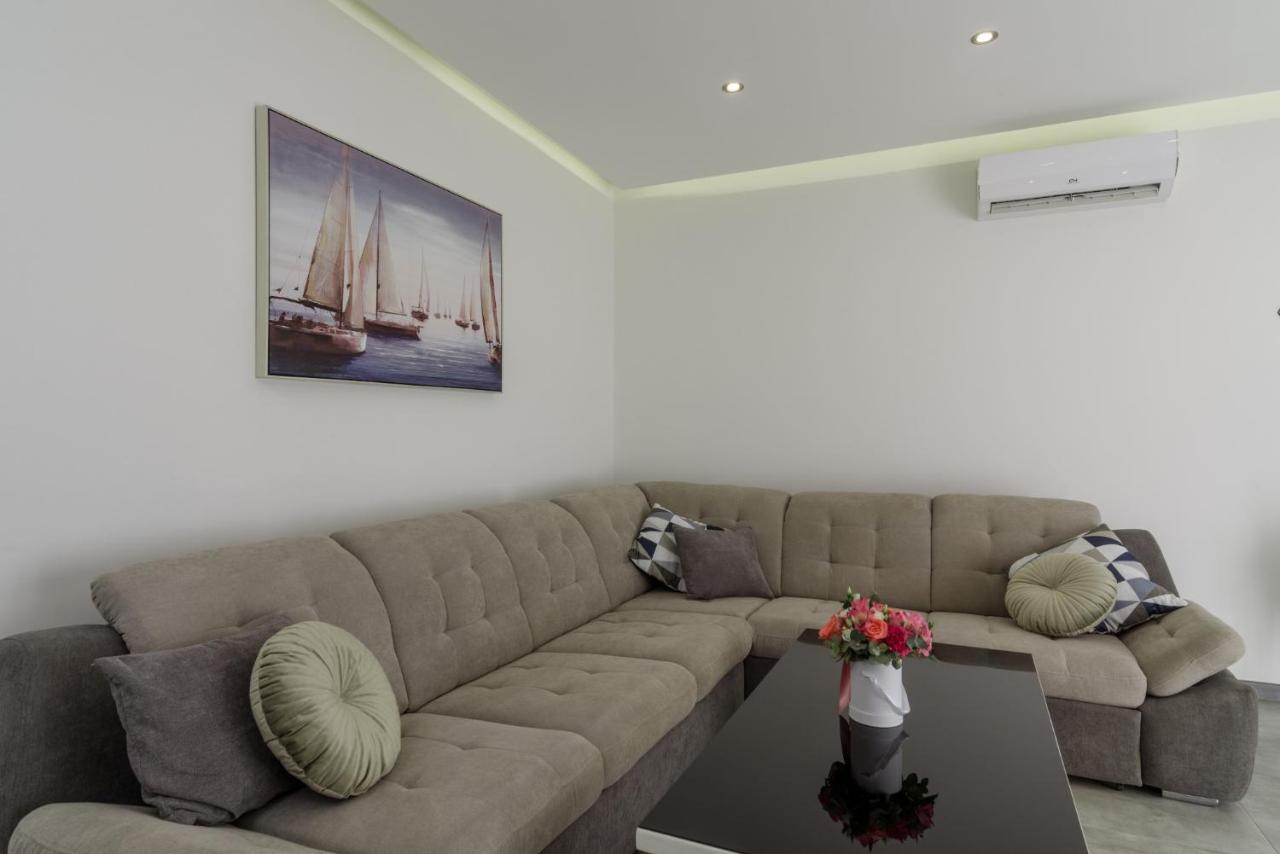 Apartmani Mm Trogir Exterior photo