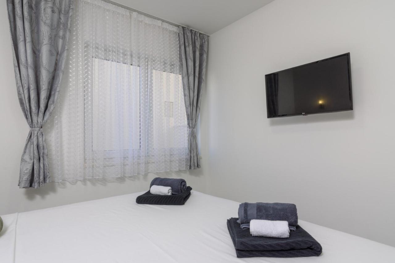 Apartmani Mm Trogir Exterior photo