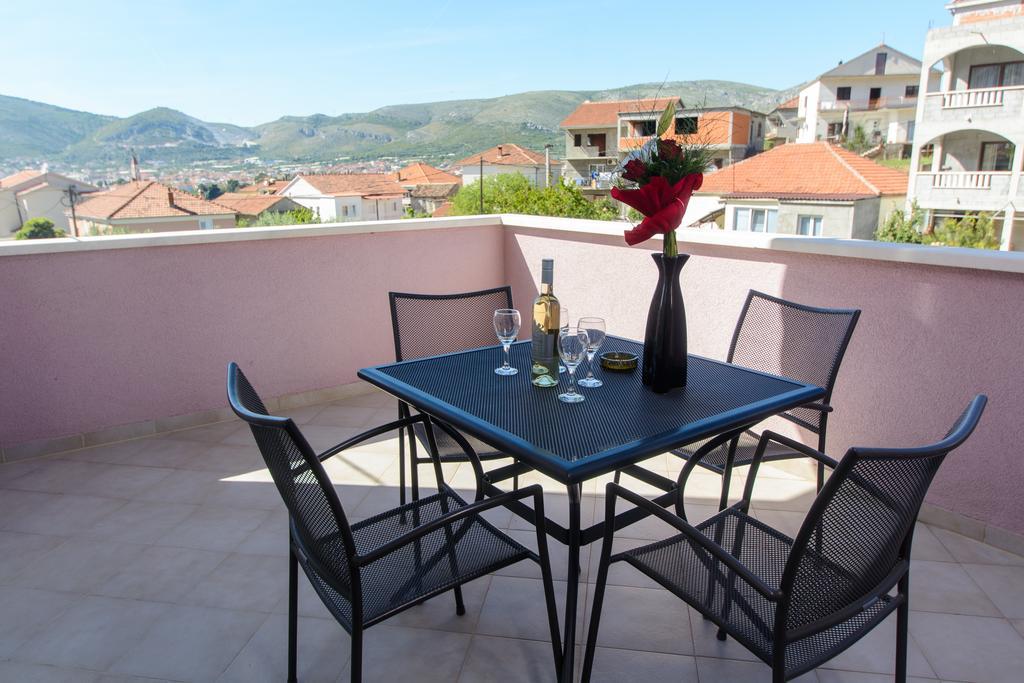 Apartmani Mm Trogir Exterior photo
